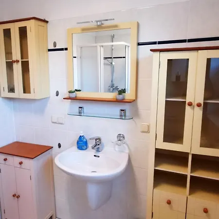 Strandlaeufer Usedom Im Gruenen Ruhig Terrasse Parkplatz Karlshagen