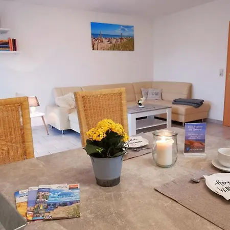 Daire Strandlaeufer Usedom Im Gruenen Ruhig Terrasse Parkplatz Karlshagen