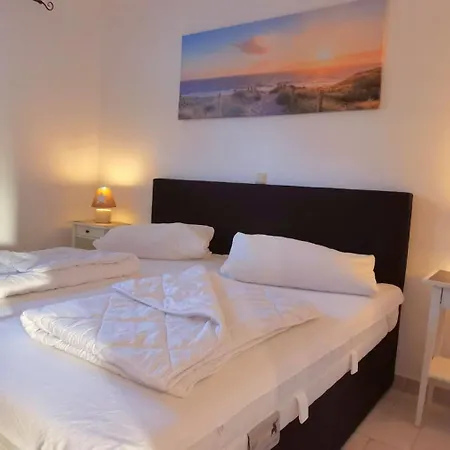 Daire Strandlaeufer Usedom Im Gruenen Ruhig Terrasse Parkplatz *