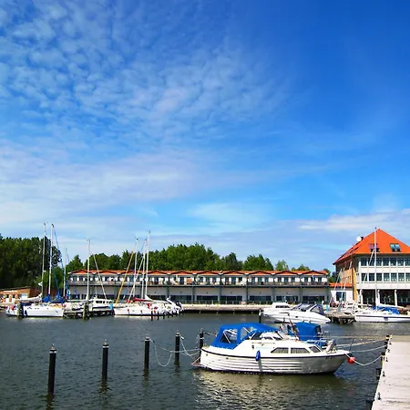 Strandlaeufer Usedom Im Gruenen Ruhig Terrasse Parkplatz Apartmán Karlshagen