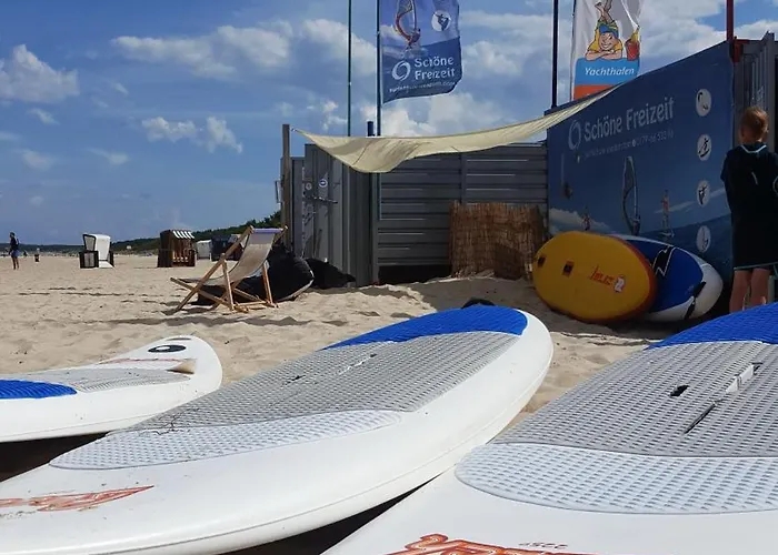 Strandlaeufer Usedom Im Gruenen Ruhig Terrasse Parkplatz شقة