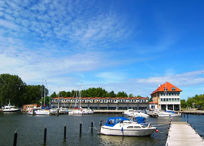 Strandlaeufer Usedom Im Gruenen Ruhig Terrasse Parkplatz شقة Karlshagen
